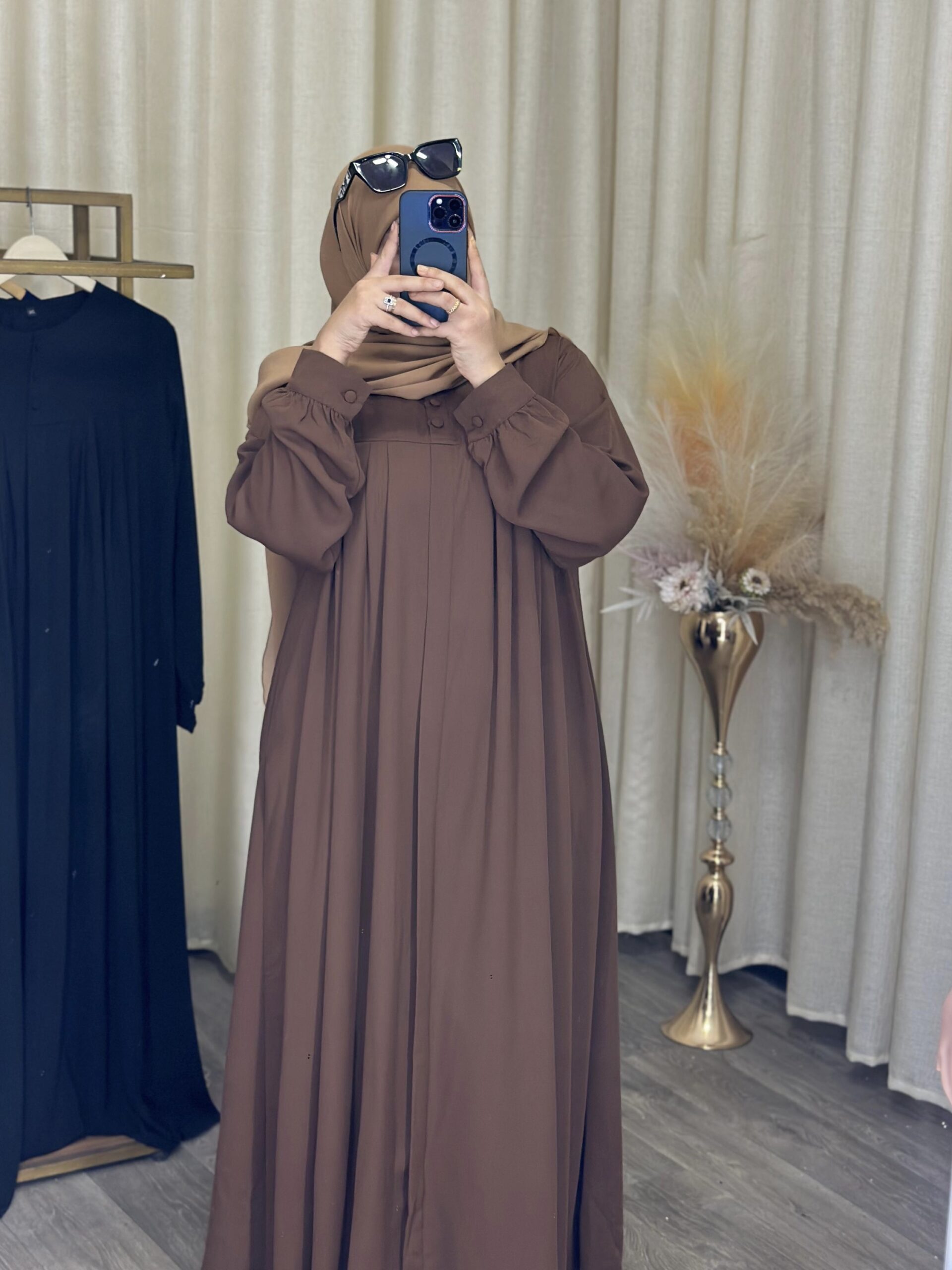 70f444a3-f242-4160-9aed-3cff49a741ac-9