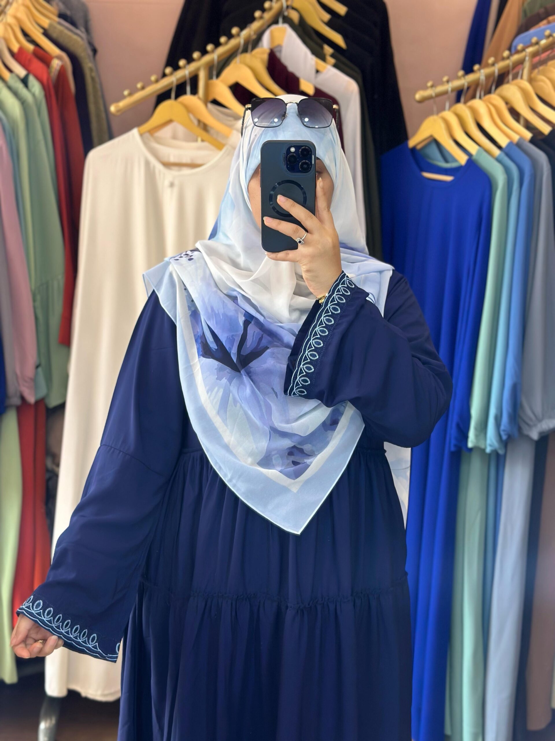 0e2750f8-db6d-40a5-9b3e-4e3d415f5df5