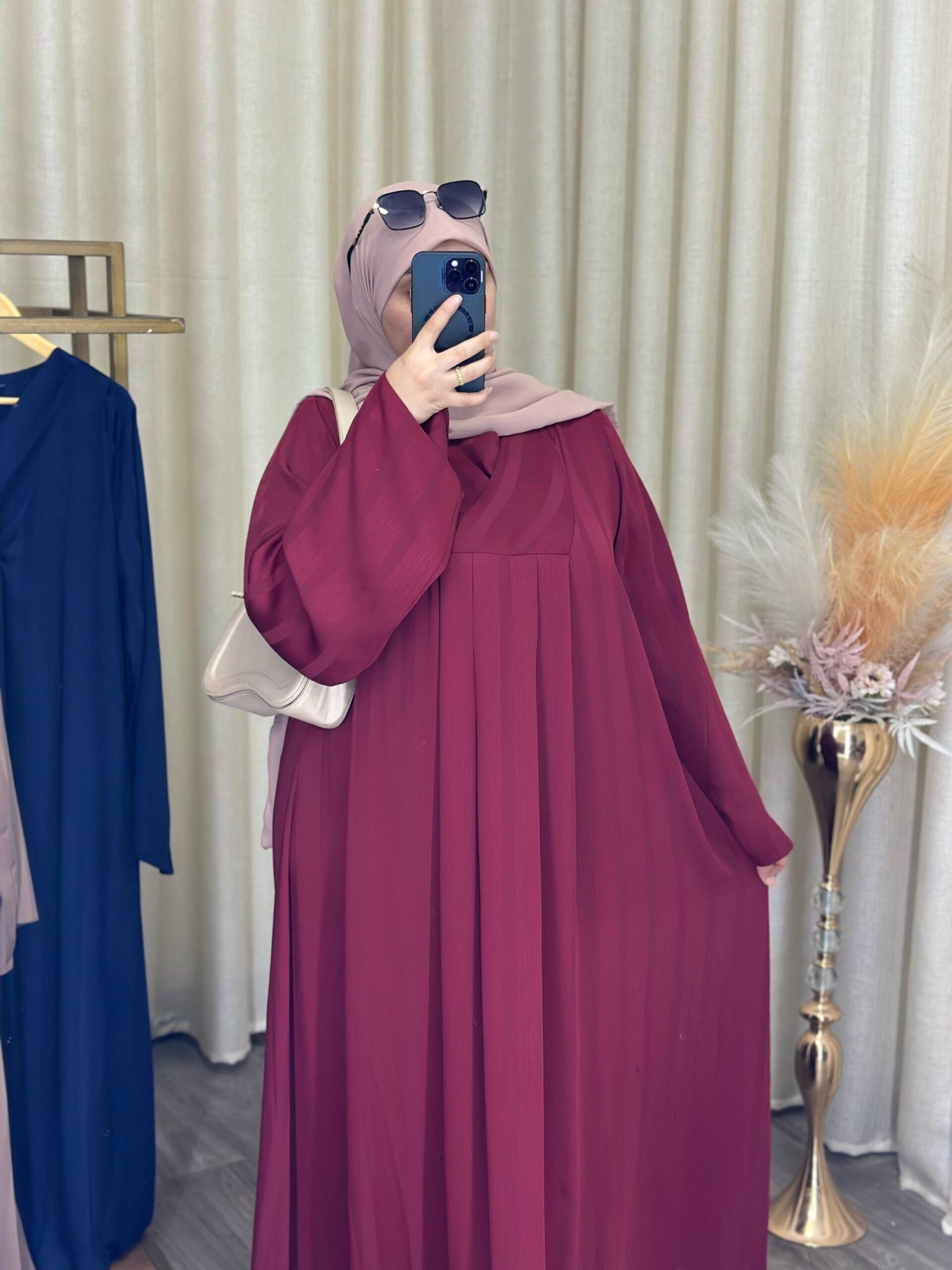 4951585b-0de1-4fc5-9c6d-74e42db0ea43-1-2