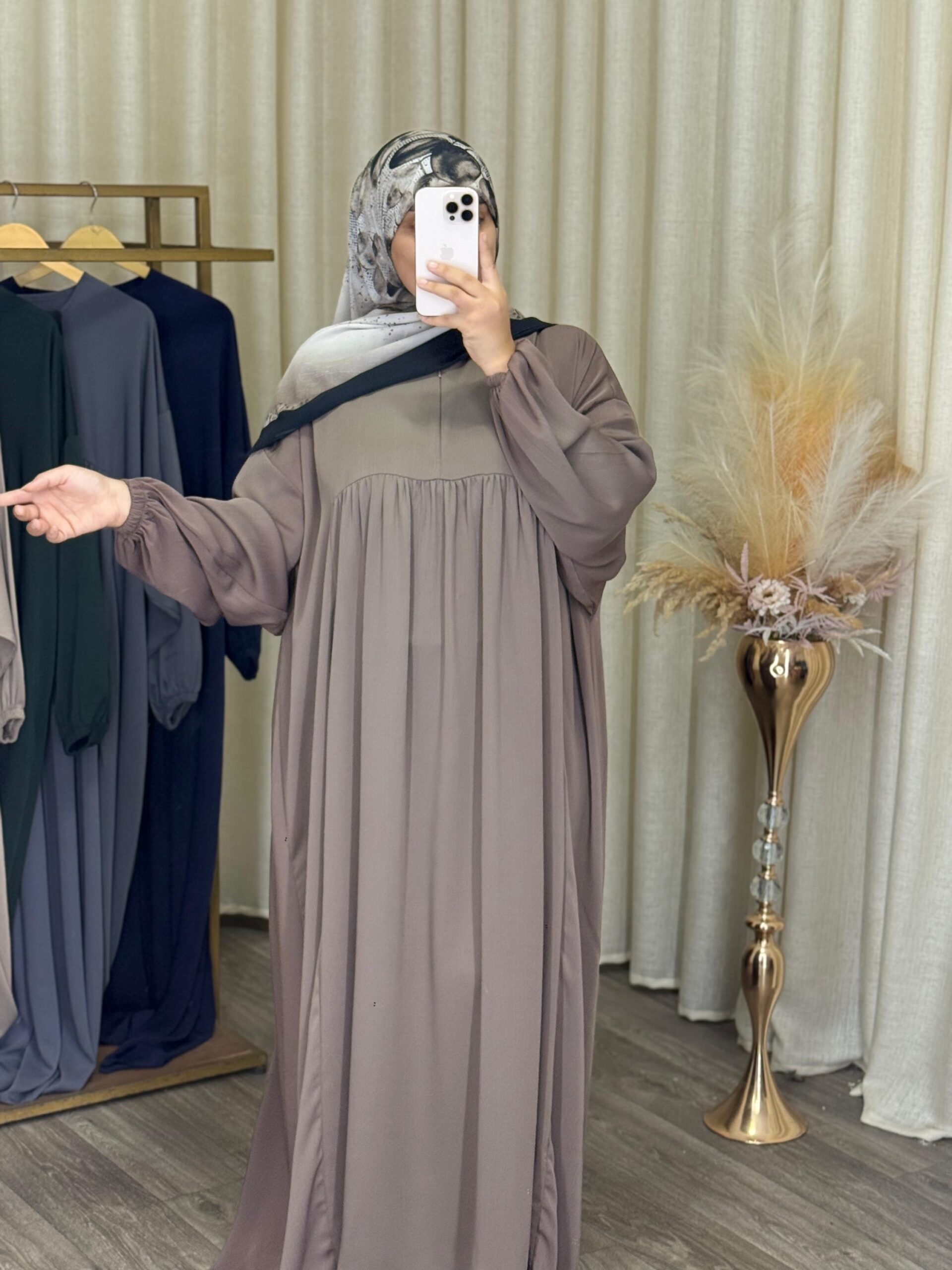 fc26aeae-d640-4dad-957d-196228fbc7a2