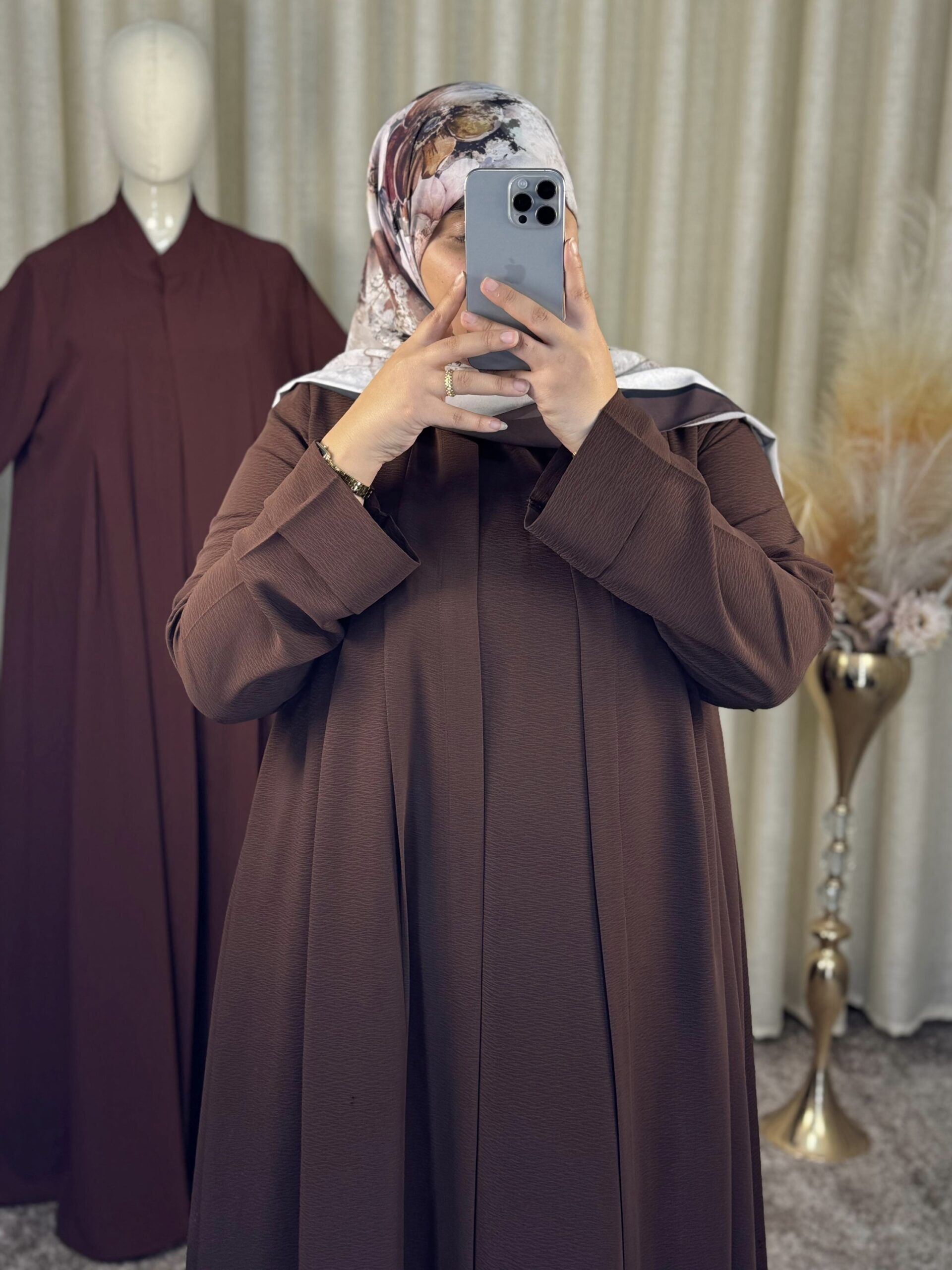 7eedccf9-f416-4909-881b-1df28ebe1c95-3