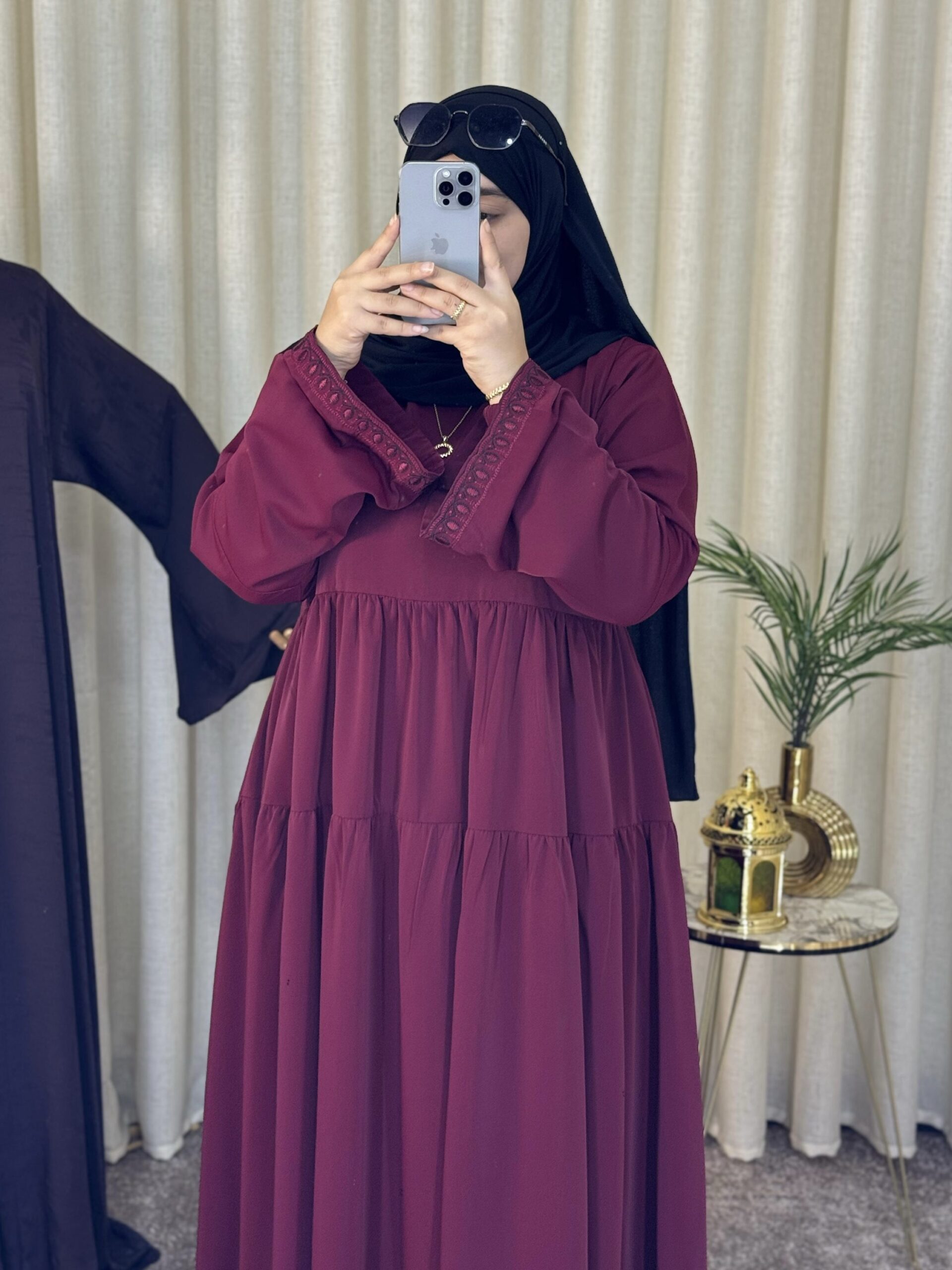 ddc27f8b-4747-468d-9b7e-417820a5e5dc-4